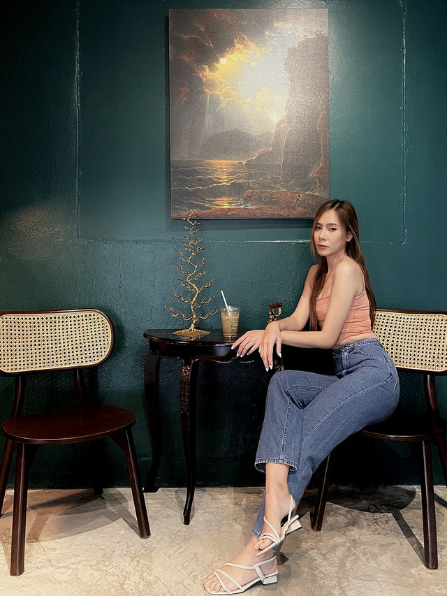 Key cafe & gallery