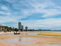หาดเขาตะเกียบ   นั่งชมวิว เดินชิลฟังเสียงคลื่น 