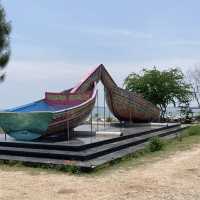 Rusamelae Beach 