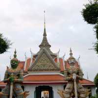 วัดอรุณฯ ยามเย็นที่งดงาม