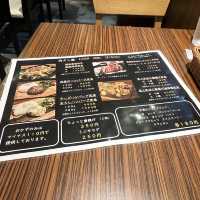 【大阪・難波】全国丼グランプリで金賞受賞のローストビーフ丼「肉タレ屋 難波バル店」