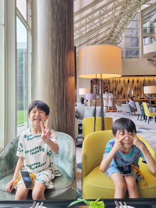 여유로운 애프터눈티 타임