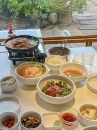 비주얼도 좋고 맛도 좋은 황리단길 한정식