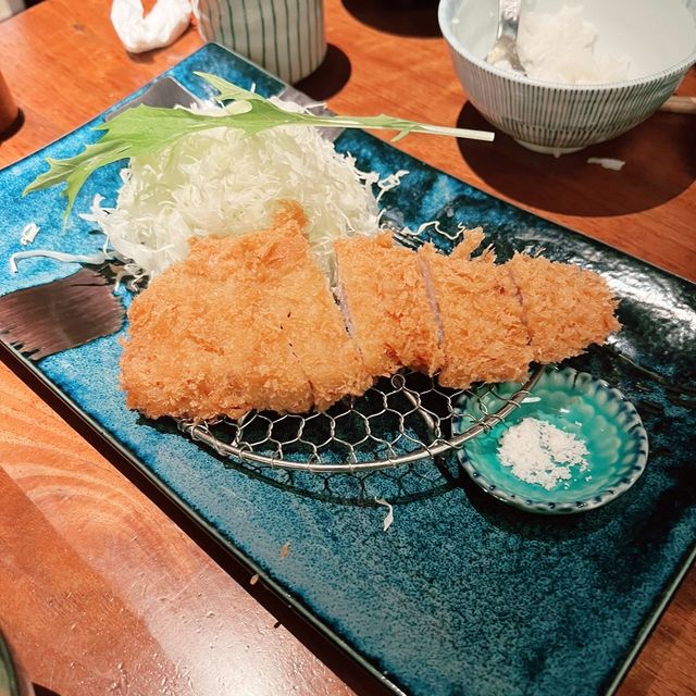 Amazing Tonkatsu Restaurant in Shinjuku