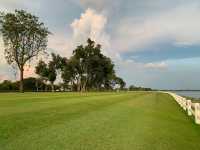 แลนด์มาร์คแห่งใหม่ของชาวพิจิตร | สวนสาธารณะบึงสีไฟ
