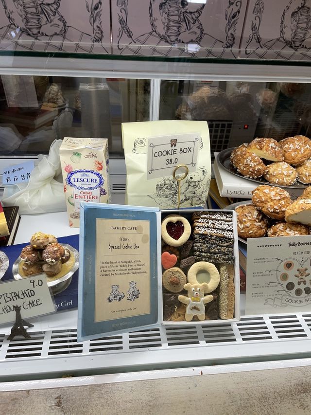 【龍山】クロワッサンといえばここ🥐Teddy Beurre House🧸