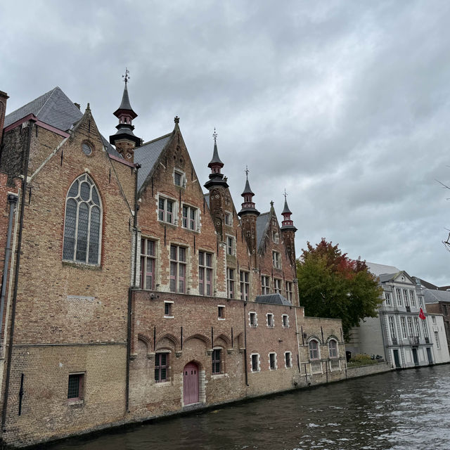 Bruges’ Gothic Elegance