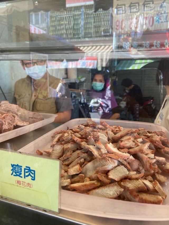 ［台南/中西區］ 阿松割包🐷｜國華街必吃美食 台南平價小吃👋🏻 