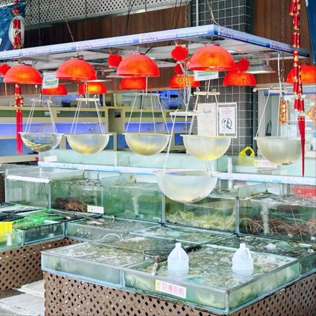 青山灣海濱長廊，三聖邨海鮮市場，聽說近黃昏會更熱鬧！