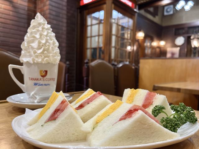 【名古屋市】盛り盛りウインナーコーヒー☕️