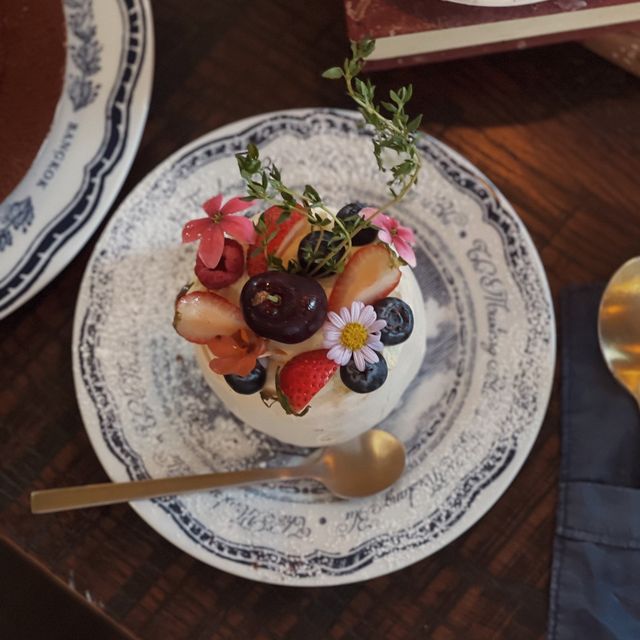 🇹🇭｜Retro cafe Mustang Blu BKK