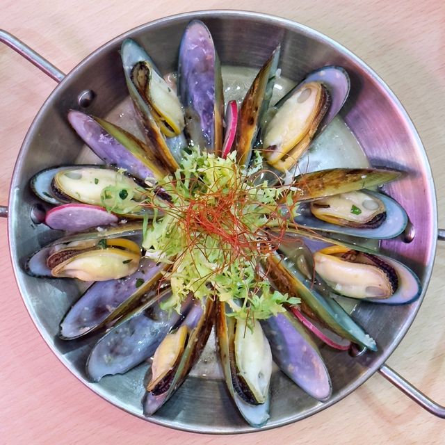 餐廳🍴色彩🌈繽紛，手工🍝意粉💰抵食