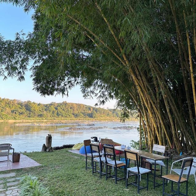 Life Cafe : Slowbar คาเฟ่ติดริมแม่น้ำโขง