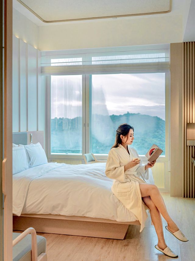  ✈️俯瞰飛機起降的綠色環保酒店🌿 The Silveri Hong Kong, M Gallery