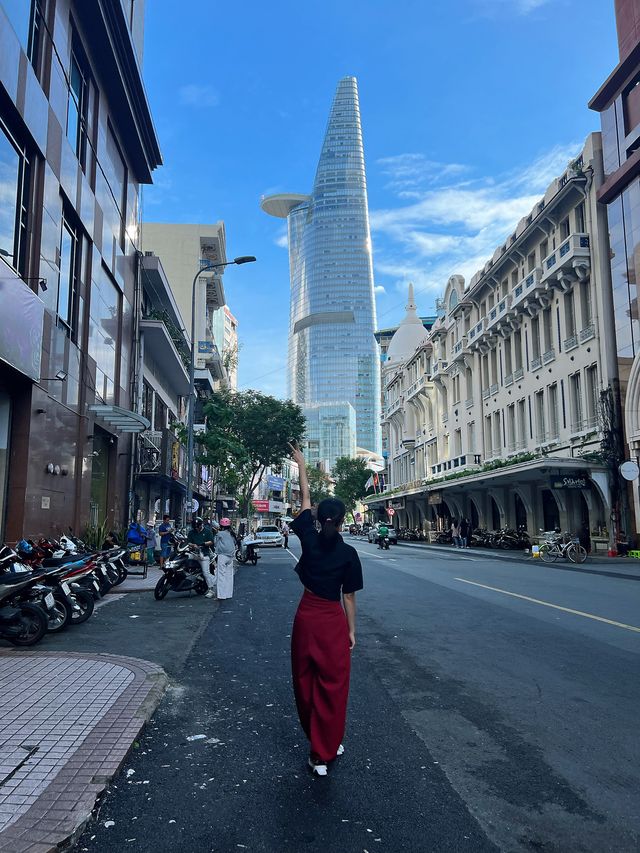 Catchy street corners in Ho Chi Minh City