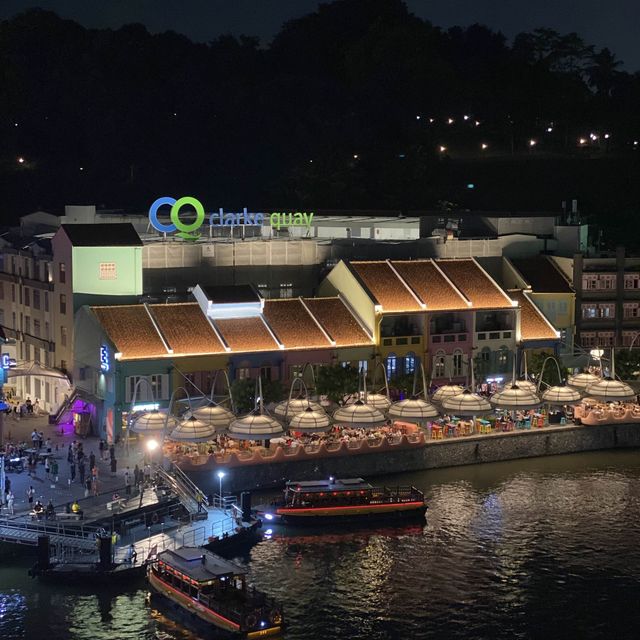 Clark Quay: Day and Night Landscape