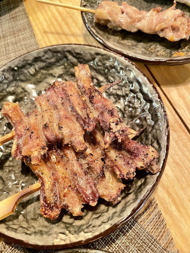尖沙咀串燒店🍢 這家店專門主打雞肉串燒