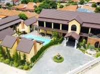 Cottage Pine Rayong Resort&Café 
