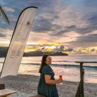 ที่พักภูเก็ตหาดบางเทา ติดทะเล พร้อม บีชคลับสุดจึ้ง
