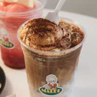 Malee bakery & ice cream