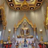 วัดไตรมิตรวิทยารามวรวิหาร