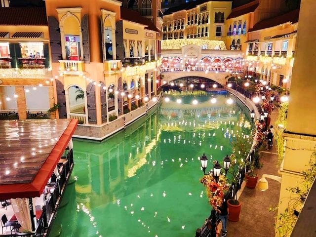 Venice Grand Canal Mall