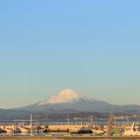 Enoshima beach