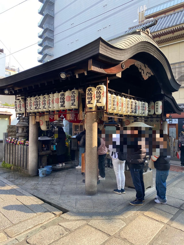 道頓堀近くで路地裏観光