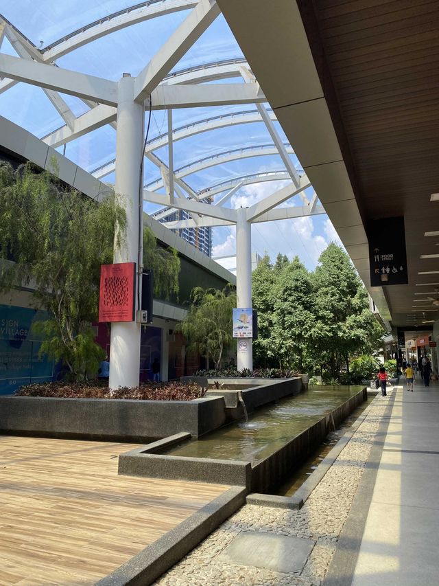 Shopping at Design Village Outlet, Penang🇲🇾