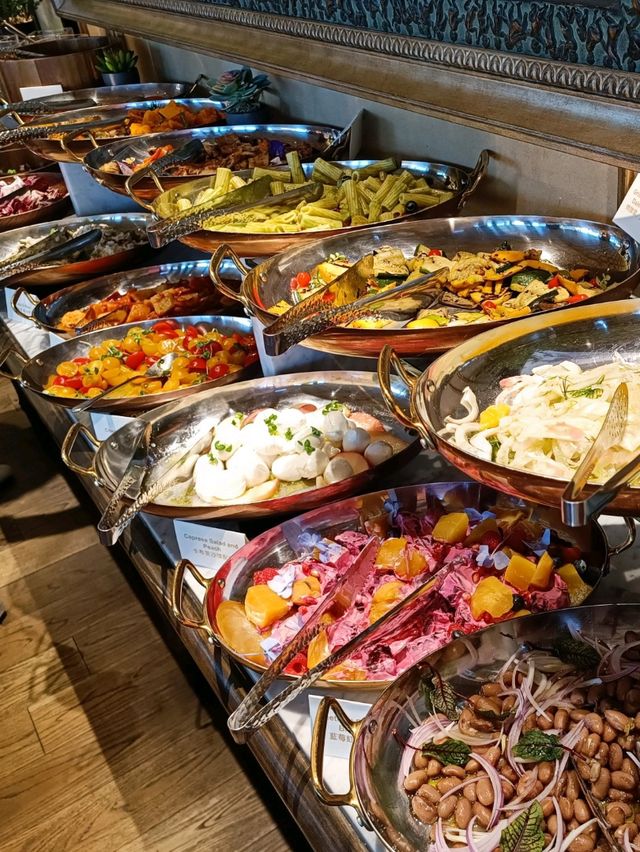 中環蘭桂坊寶藏意大利餐廳 周末自助午餐無限任食生蠔龍蝦