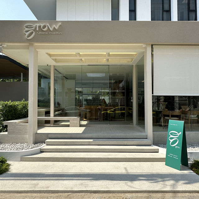 Grow คาเฟ่เปิดใหม่ พิกัดเจริญนคร มู้ดดีมาก !!