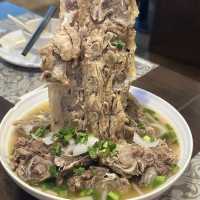 旺角覓食樓上舖泰餐