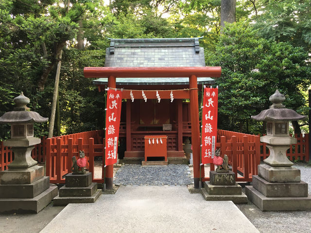 鶴岡八幡宮的莊嚴與美麗：探索鎌倉的靈魂