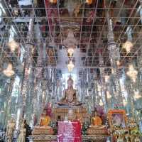 สักการะพระใหญ่ วัดม่วง