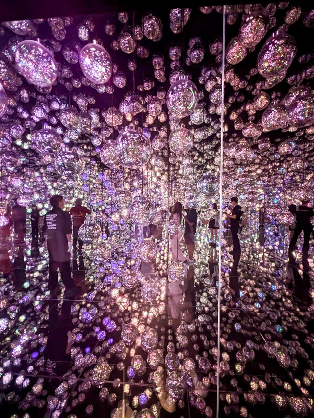 東京必去麻布台「Teamlab」無界藝術展覽 