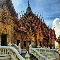 วัดโคกสมานคุณ ชมพระปรางค์สามยอดในหาดใหญ่