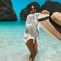 🌴 Tropical Bliss: Phi Phi Island Review 🌺
