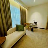 DoubleTree by Hilton Melaka: Comfortable Stays with Pool, Gym, and Complimentary Cookies