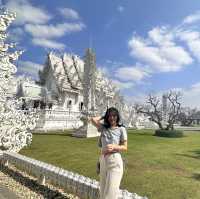 You’ll only find these uniquely colored temples in Chiang Rai
