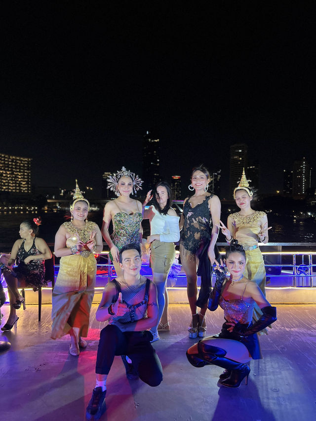 ล่องเรือแม่น้ำเจ้าพระยา