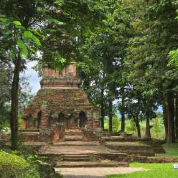 วัดป่าสัก โบราณสถานวัดร้างเชียงแสน