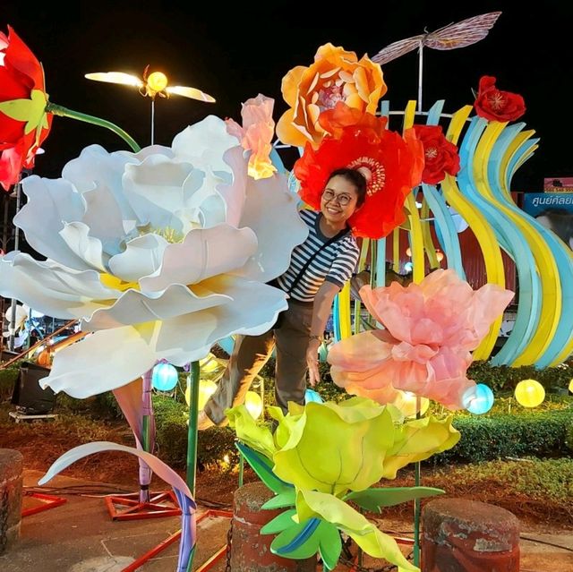 ชมเทศกาลโคมไฟที่ถนนคนเดิน ภูเก็ต 