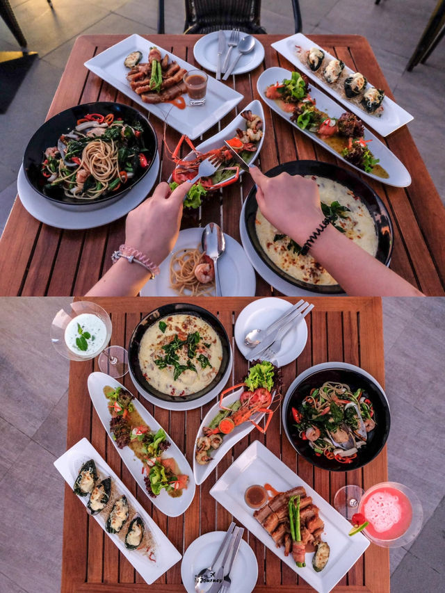 พาใจไปพักที่ D Varee Jomtien Beach Pattaya
