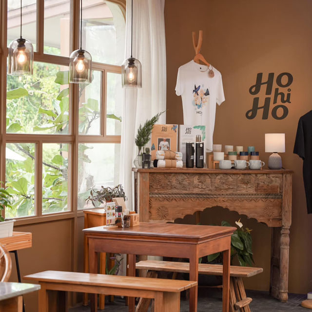 Hohiho Restaurant & Cafe Phuket 🌿✨