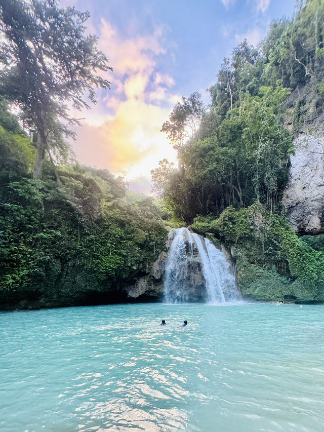 🇵🇭 Canyoneering Adventure: Exhilarating Journeys at Kawasan Falls