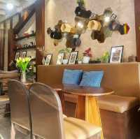 Amber House - Coffee and Food