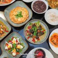 บุฟเฟ่ต์ข้าวต้ม+กุ้งเผา ทองหล่อ