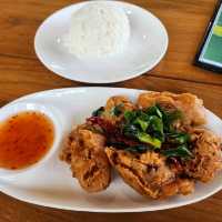 ที่เที่ยวเปิดใหม่ทานอาหารในไร่ชา PASSA Mae On