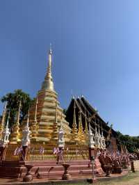  Wat Phra Singh: A Jewel of Chiang Mai