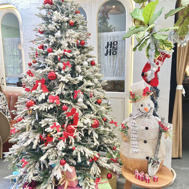 Hohiho Restaurant & Cafe Phuket